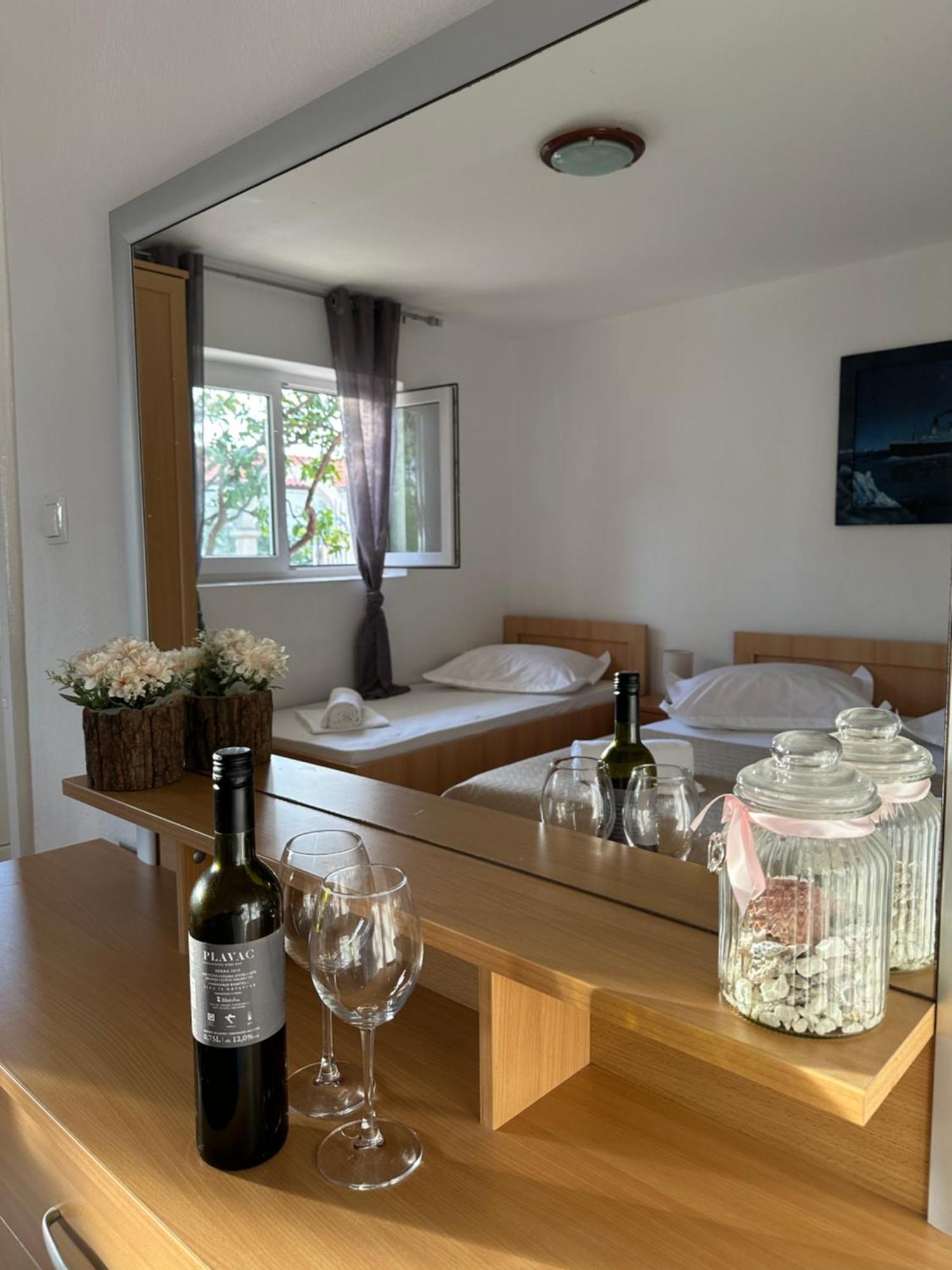 Villa Ruza 30M From The Beach Baška Voda Habitación foto